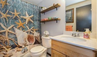 32 Spencer Rd 26M, Boxborough, MA 01719