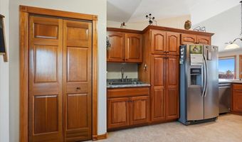 11003 Wagon Box Dr, Belle Fourche, SD 57717