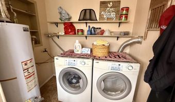 600 HOVLAND St, Bisbee, AZ 85603