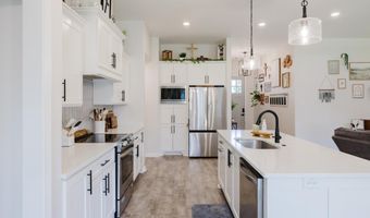 5011 Del Rey Ct, Benton, AR 72019