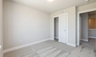 2304 Chan Dr, Adel, IA 50003