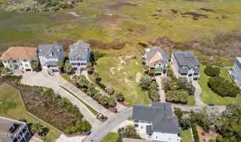 123 125 Coral Bay Ct, Atlantic Beach, NC 28512