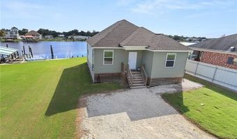 4961 JOHN St, Barataria, LA 70036