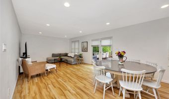 11 Anita Pl, Amityville, NY 11701