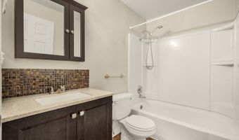 5488 SW ALGER Ave 12, Beaverton, OR 97005