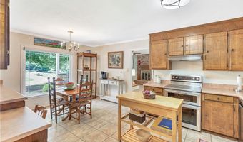 910 Chantilly Ln, Anderson, SC 29625