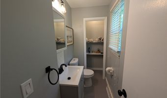 1494 Hilton Dr, Akron, OH 44313