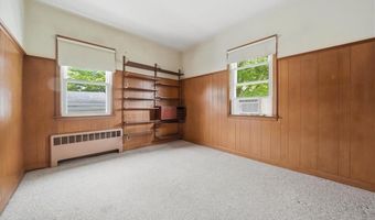 123 Oxford St, Cranston, RI 02920