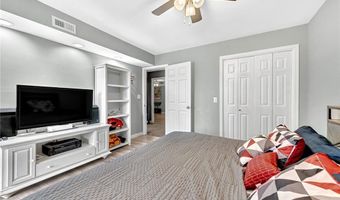 9 Connie Ln, Bella Vista, AR 72715