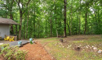 1624 LAKESHORE Dr, Anniston, AL 36207