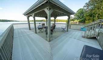 24264 Strand Dr, Albemarle, NC 28001
