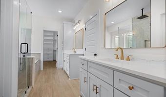 150 Chateau Bnd, Ardmore, OK 73401