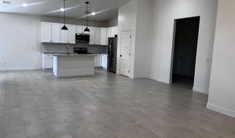 15230 S COUNTRY CLUB Way, Arizona City, AZ 85123