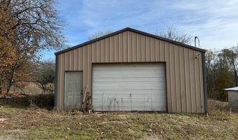 2389 Newport Rd, Batesville, AR 72501