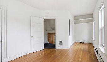 78-80 Loomis St, Burlington, VT 05401