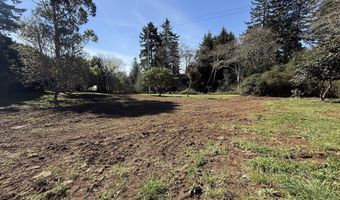 1300 HAMPTON Rd, Brookings, OR 97415