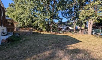 6327 WILLOWOOD Ln, Alexandria, VA 22310