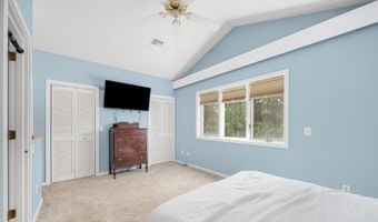 10 Heather Ln, Hopkinton, RI 02832
