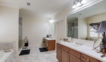 10853 Enclave Ln, Alpharetta, GA 30022
