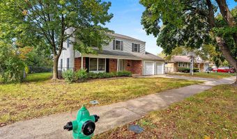1909 N NICHOLAS St, Appleton, WI 54914