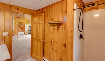14 Lloyd St, Campton, NH 03223