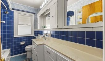 8960 Niver Ave, Allen Park, MI 48101