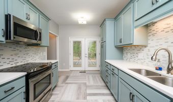 143 GRANDE CLUB Dr, Alabaster, AL 35114