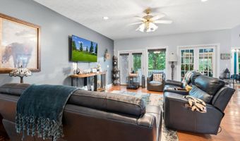 45 Edgewater Dr, Albany, KY 42602