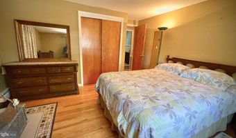 134 S FAIRFIELD Dr, Dover, DE 19901
