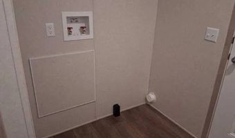 328 W. 53rd St 17, Anderson, IN 46013