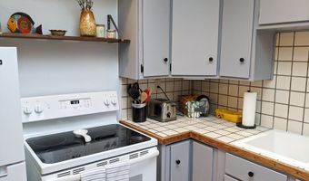 430 PINE St, Brookings, OR 97415