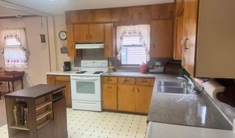 115 1st St SE, Akeley, MN 56433