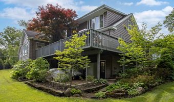 330 Countryside Dr, Ashland, OH 44805
