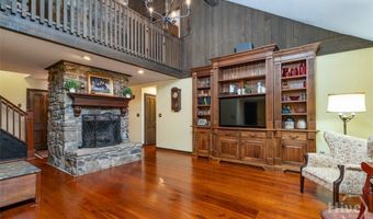 265 Great Oak Dr, Athens, GA 30605