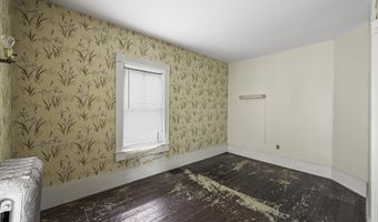 34-36 Crandall St, Adams, MA 01220