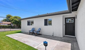 4009 Genine Dr, Oceanside, CA 92056