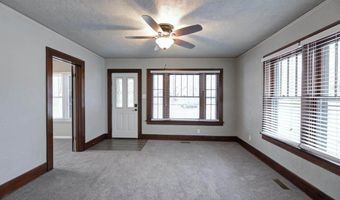 411 W Chestnut Ave, Arkansas City, KS 67005
