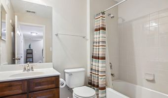 24650 CARIBOU Sq, Aldie, VA 20105