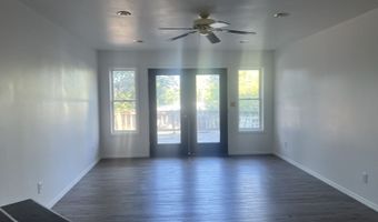 914 Country Club Dr, Elko, NV 89801