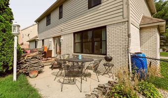 1555 Connemara Rd, Indianapolis, IN 46217