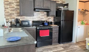 13 RW MacLeod Ln, Belfast, ME 04915