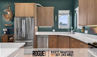 2938 Palmer Dr, Casper, WY 82601