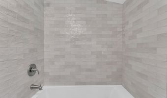 620 Tiller Ave, Beachwood, NJ 08722