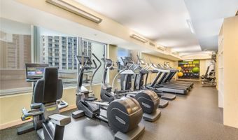 223 Saratoga Rd 1103, Honolulu, HI 96815