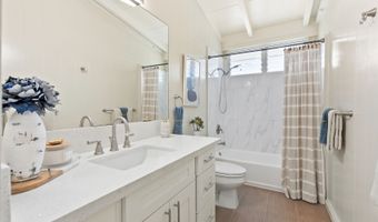 903 Alahaki St, Kailua, HI 96734