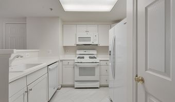 3830 9TH St N 509W, Arlington, VA 22203