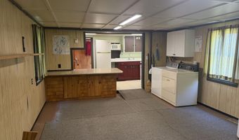 6 Brook Rd, Belgrade, ME 04917