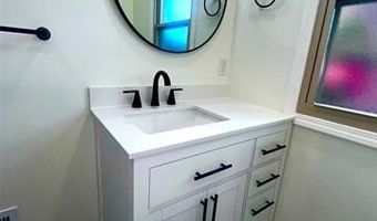 15553 Harrison Ave, Allen Park, MI 48101