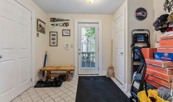 823 Washington St, Bath, ME 04530