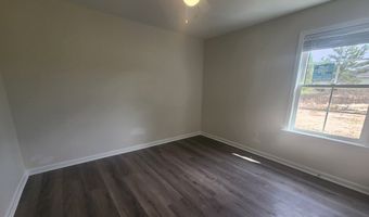 906 Lockett Station Rd, Albany, GA 31721